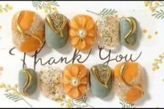 ネイルチップ❁No,520 ぷっくりお花 ニュアンス❁⃘*オレンジ×カーキ