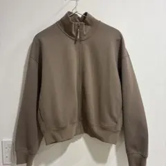 UNIQLOドライスウェットリラックスブルゾンとナローマキシスカートの上下セット