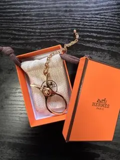 HERMES モール・エ・ジュエ ツイリーリング、スカーフリング、チャーム