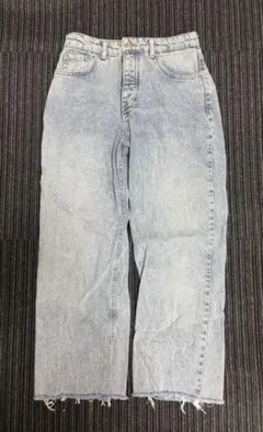ZARA ライトブルー ストレートレッグデニム