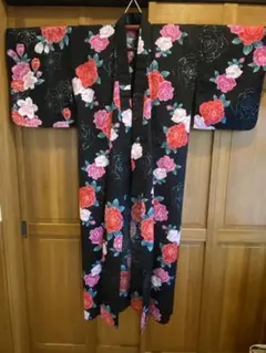 花柄黒地浴衣 綿100%