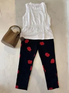 【本日まで】バナナリパブリック　ネイビー×レッド　クロップド