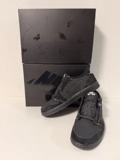 NIKE × Travis Scott AJ1 Black Phantomのサムネイル