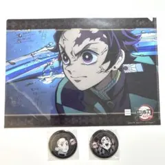 ufotable　DINING　鬼滅の刃　クリアファイル　缶バッジ　竈門炭治郎