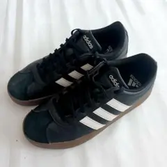 【限定価格】アディダス　スニーカー　25.5センチ　黒　adidas