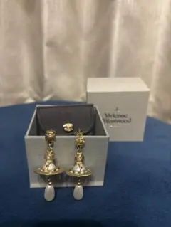 Vivienne Westwood ペンダント型ピアス