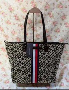 トミーヒルフィガー トートバッグ ベージュ