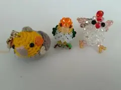 ニワトリ　インコ　ビーズ　ストラップ