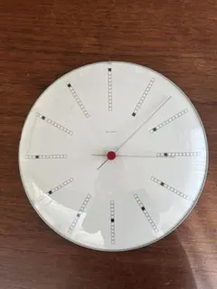 ARNE JACOBSEN 掛時計 BANKERS 29cmJUNGHANSのサムネイル