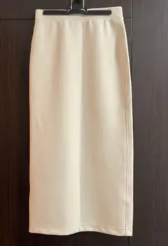 UNIQLO アイボリー タイトスカート Sサイズ