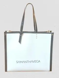 最終値下！SAMANTHA VEGA 2way ショルダーバッグ ホワイトカラーのサムネイル