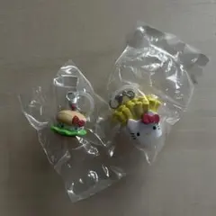 ハローキティ　アメリカンデザイン　めじるしアクセサリー