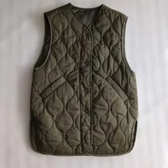 オリーブ色 Mサイズ キルティングベスト
