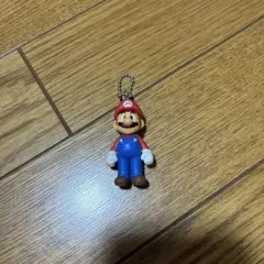 スーパーマリオブラザース マリオ フィギュア型 キーホルダー