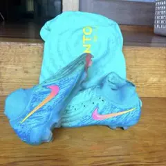 NIKE サッカーシューズ スパイクファントム　LUNAのサムネイル