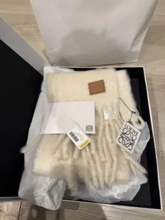 LOEWE クリーム色 ウール マフラー フリンジ付き