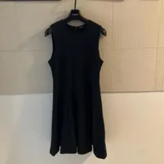 美品✨Theory セオリー　ジャガードワンピース　花　黒　サイズ6のサムネイル