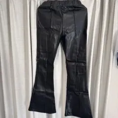 レザーフレアパンツ