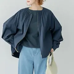 23区ナイロンストレッチライトブルゾン