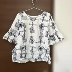 pave 花柄刺繍 半袖ブラウス ホワイトのサムネイル