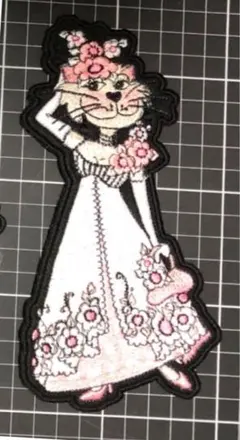ロラライハリス刺繍データ フェルト生地 ハンドメイド - メルカリ