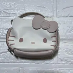 HELLO KITTY ポーチ キャラクター型　BRILMYコラボ