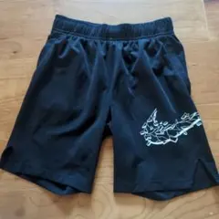 Nike Dri-FIT ハーフパンツ 130cmから140cm