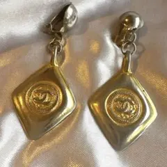 【鑑定済み】CHANEL ヴィンテージシャネル イヤリング ひし形 ココマーク