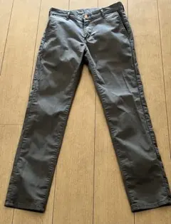 Levi's リーバイス メンズ チノパン グレーのサムネイル