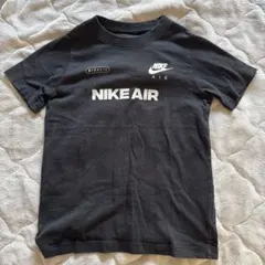 Nike ブラック Tシャツ Sサイズ