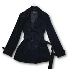 Emsexcite　黒のトレンチコート