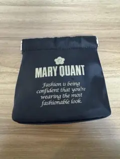 MARY QUANT 黒 ナイロンポーチ