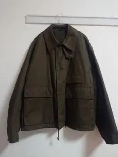 ユニクロU　ユーティリティショートブルゾン