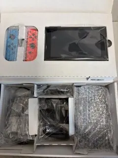 Nintendo Switch 本体 赤/青 （128GBmicroSD付）