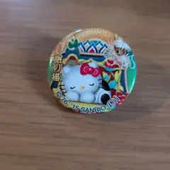 ハローキティ 眠り猫 缶バッジ サンリオ 訳ありのサムネイル