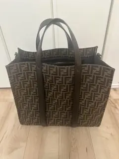 【未使用】FENDI トートバッグ 7VA390 FFモノグラム　ストラップなしのサムネイル
