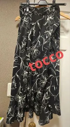 新品値札付　tocco　ロングスカート