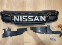 エクストレイルT31 タコマ風グリル グリルマーカー付 - メルカリ