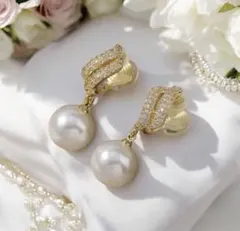 パールとストーンのイヤリング　ノンホールピアス