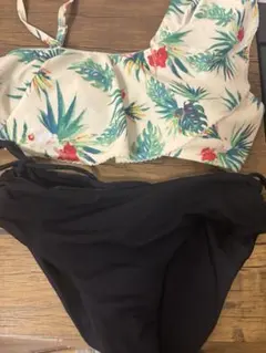 Billabong ボタニカル柄 ビキニ セパレート水着 - メルカリ