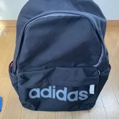 adidasリュック