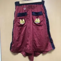 リベットアンドサージ 刺繍 サテンスカート