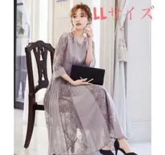ニアナ プリーツ×レース パーティードレス　結婚式　お呼ばれのサムネイル