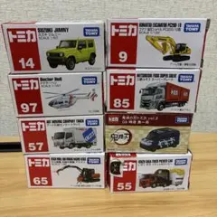 トミカ　箱付き　8台セット