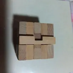 木製パズルおもちゃ ブロック構造