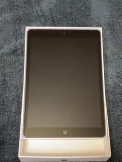(美品)第8世代iPad Cellular 128GB 未使用充電器&ケーブル付