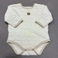 赤ちゃんホンポ アイボリー クマ刺繍 キルティングロンパース