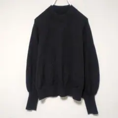 美品 ビアッジョブルー ボリュームスリーブ ハイネックニット 黒 M 綺麗め