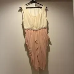 パーティドレスとボレロ