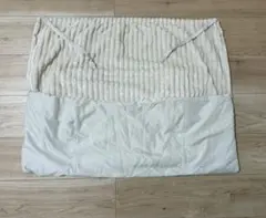 Item thumbnail for item ed7b8eb5-e3e3-4cbd-b793-dc15aef2de00